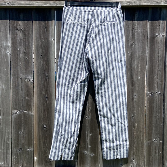 Brandy Melville Scandinavian style stripe cotton spandex ankle pant - Picture 2 of 4